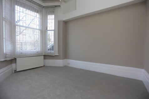 2, 56 Wilbury Road Bedroom 2 NEW (1).JPG