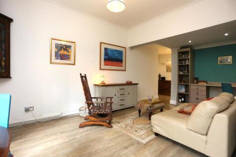 2, 7 Brunswick Terrace new25 (17).JPG