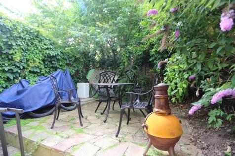 112 Cowper Street Garden.JPG