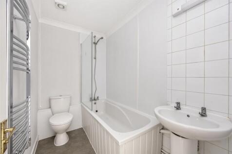 Castle Street, 40, flat 8-004.JPG