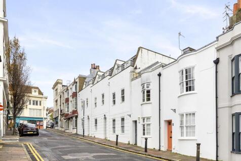 Castle Street, 40, flat 8-009 (1).JPG