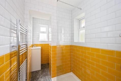 East Drive, 2, Flat 1-002.JPG