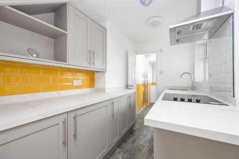 East Drive, 2, Flat 1-003.JPG