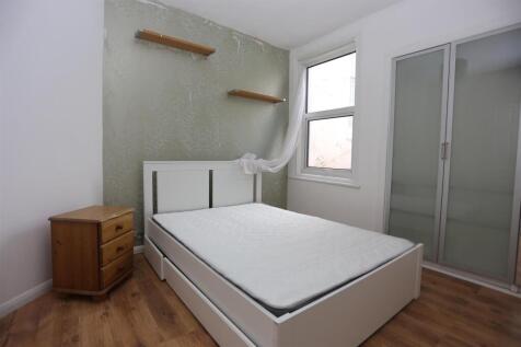 158A HOLLINGDEAN TERRACE (11).JPG