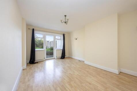 Boundary Road, 102-010.JPG