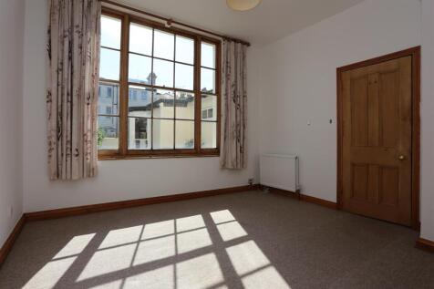 10b Sillwood Place Bedroom (1).JPG