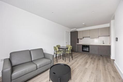 Old Shoreham Road, flat 1-002.JPG