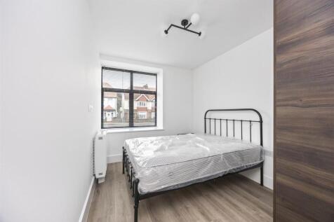 Old Shoreham Road, flat 1-004.JPG