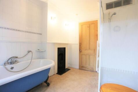 63 Preston Road (5).JPG