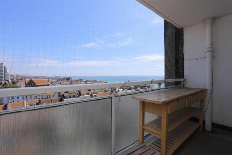 74 St James House Balcony.JPG