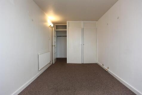 70 St James House new25   (10).JPG