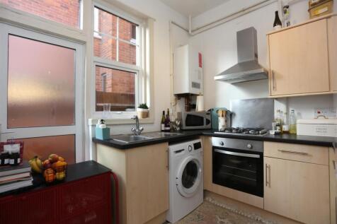 1, 17 Raphael Rd new 25 (2).JPG