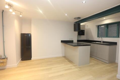 25 Margaret Street new (16).JPG