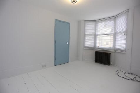 25 Margaret Street new (7).JPG