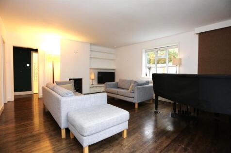 18 Langdale Rd (2).JPG