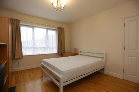 15 Standean Close Bed 1 (2).JPG