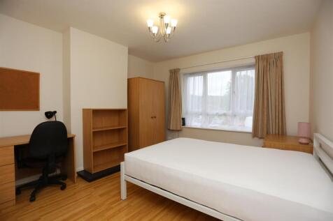 15 Standean Close Bed 1 (1).JPG