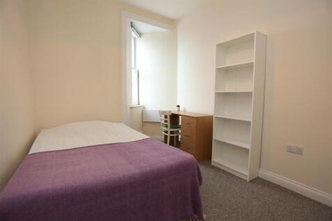 2, 5 Powis Rd new 2022  (2).JPG