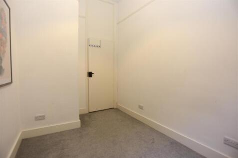 2a, 2 Preston Park Ave (13).JPG