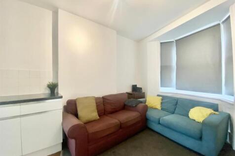 17 Ditch Rd satish15.jpg