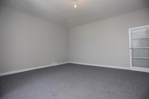 6, 1 Albert Rd room.JPG