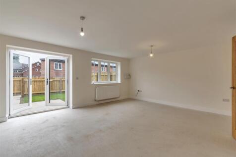 Lounge/ Dining room