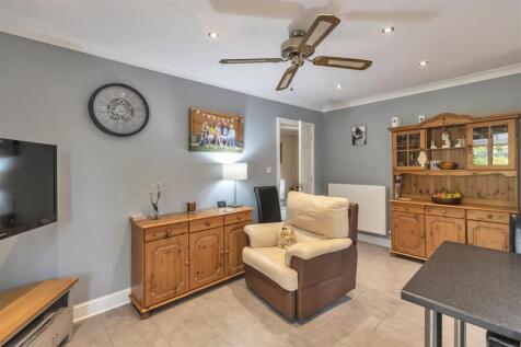 Kitchen / Breakfast room