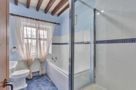 Ground floor Bathroom