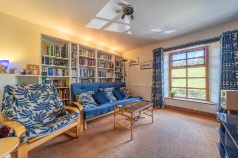 BEDROOM/SNUG