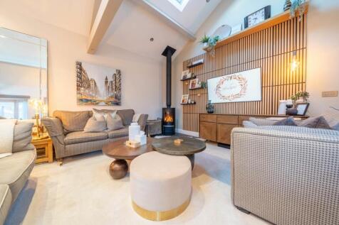 KITCHEN, DINING, LIVING AREA