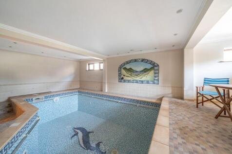 POOL ROOM