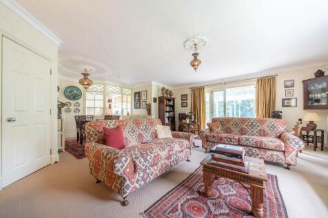 SITTING DINING ROOM