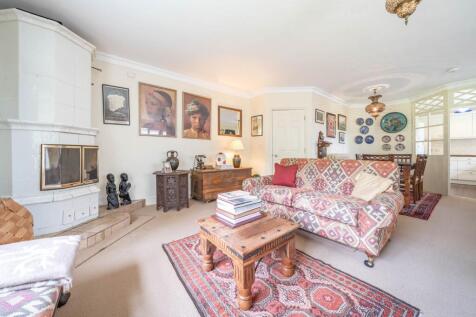SITTING DINING ROOM