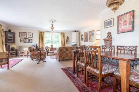 SITTING DINING ROOM