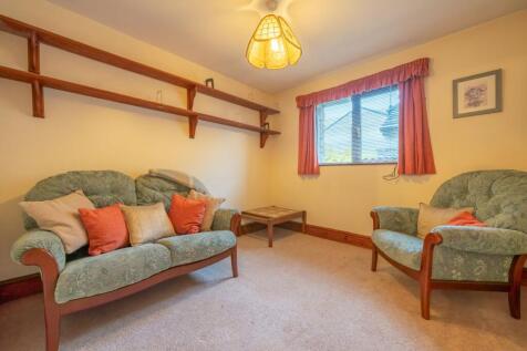 BEDROOM/SNUG/OFFICE
