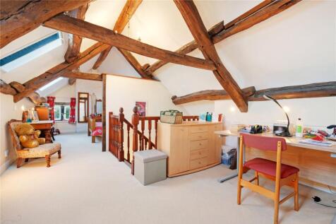 Bedroom 4/ Lounge