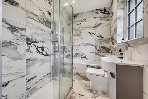 Ensuite A
