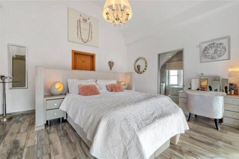 Bedroom A