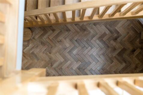 Feature Staircase