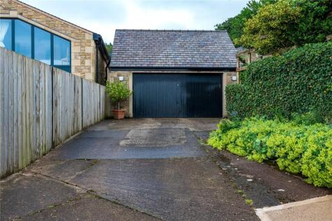 Garage/Parking