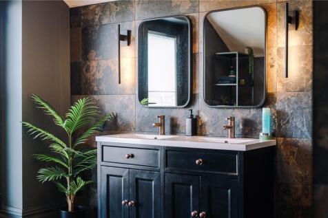 Principal Ensuite