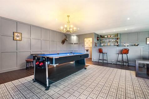 Bar Area B