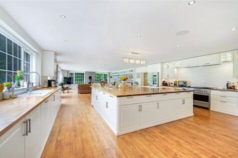 Living Kitchen A