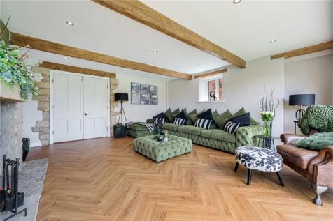 Lounge A