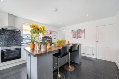 Valiants Kitchen