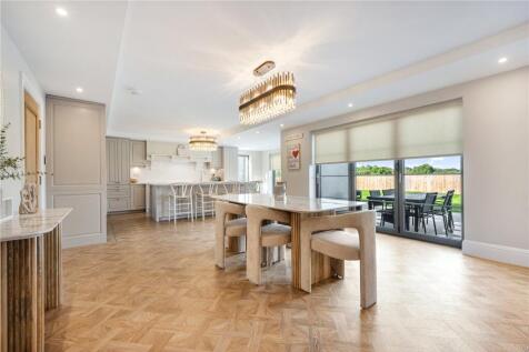 Living Kitchen C