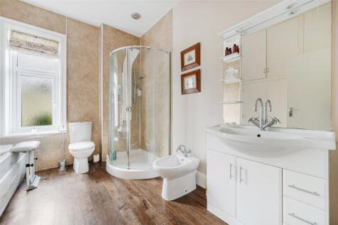Bathroom B