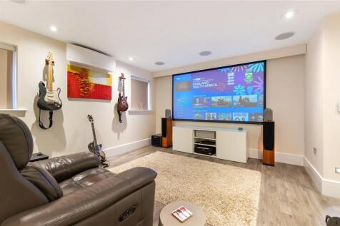 Cinema/Entertainment