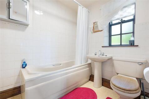 Cottage Bathroom