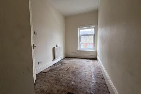 Front Bedroom 2